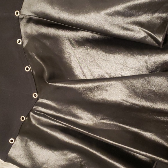 🧿Beautiful Long Punk & Goth Style Skirt - Picture 3 of 5